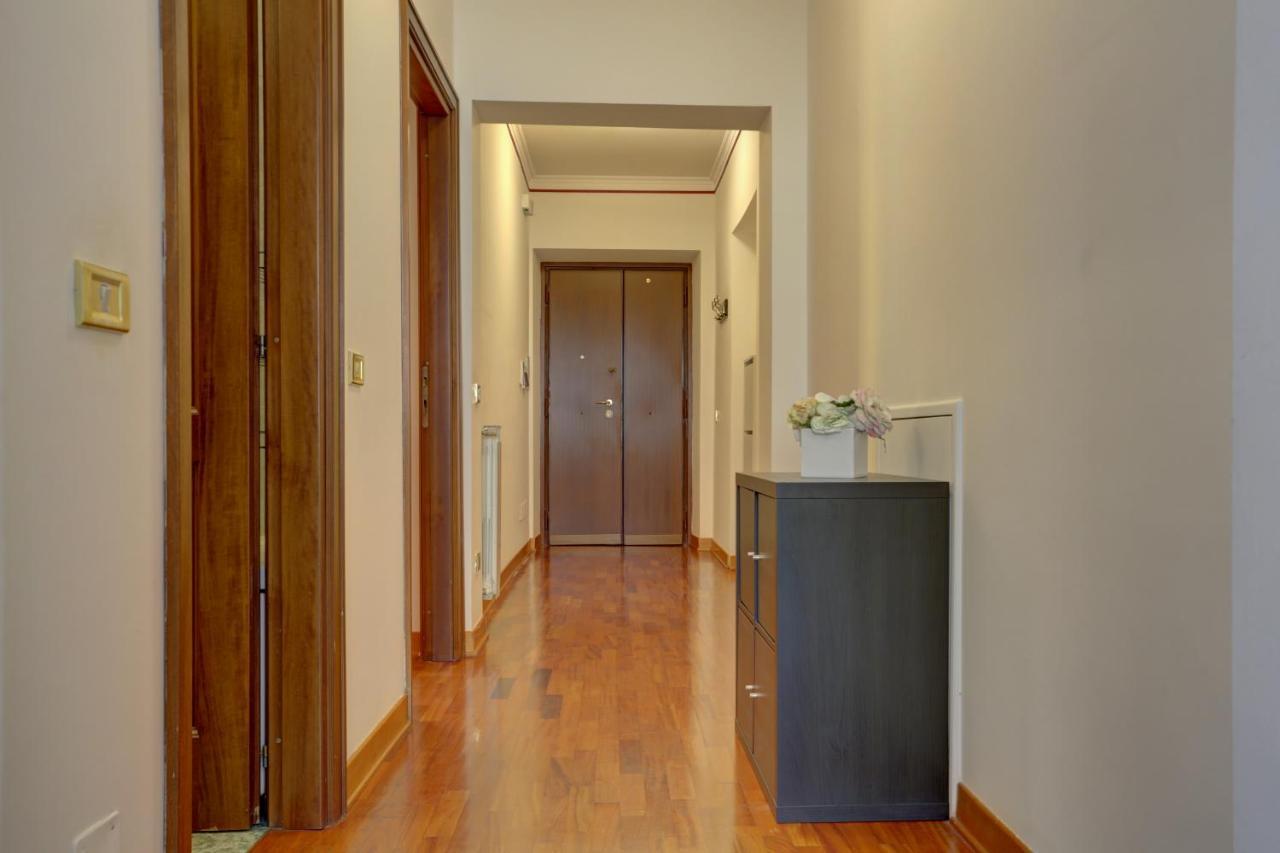 Colosseo Apt Mecenate 77 - Home And More روما المظهر الخارجي الصورة